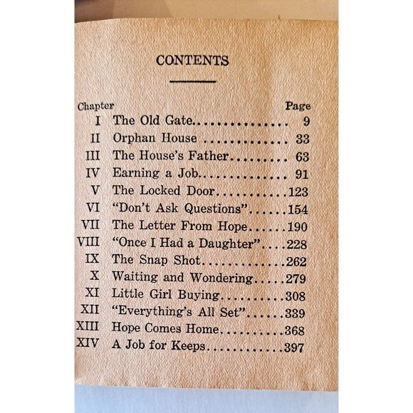 Little Annie Rooney and the Orphan House - Picture 6 of 7